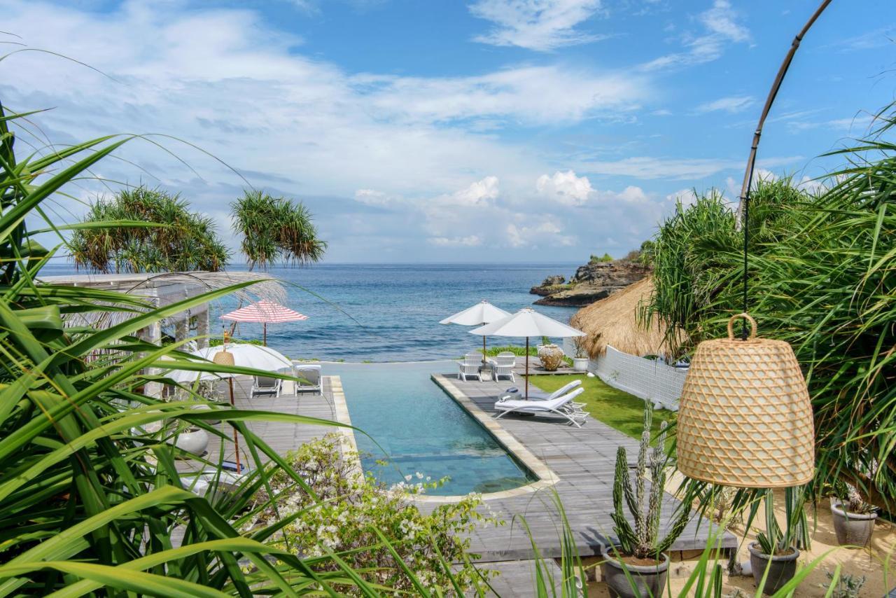 Driftwood Villas Lembongan Exterior photo