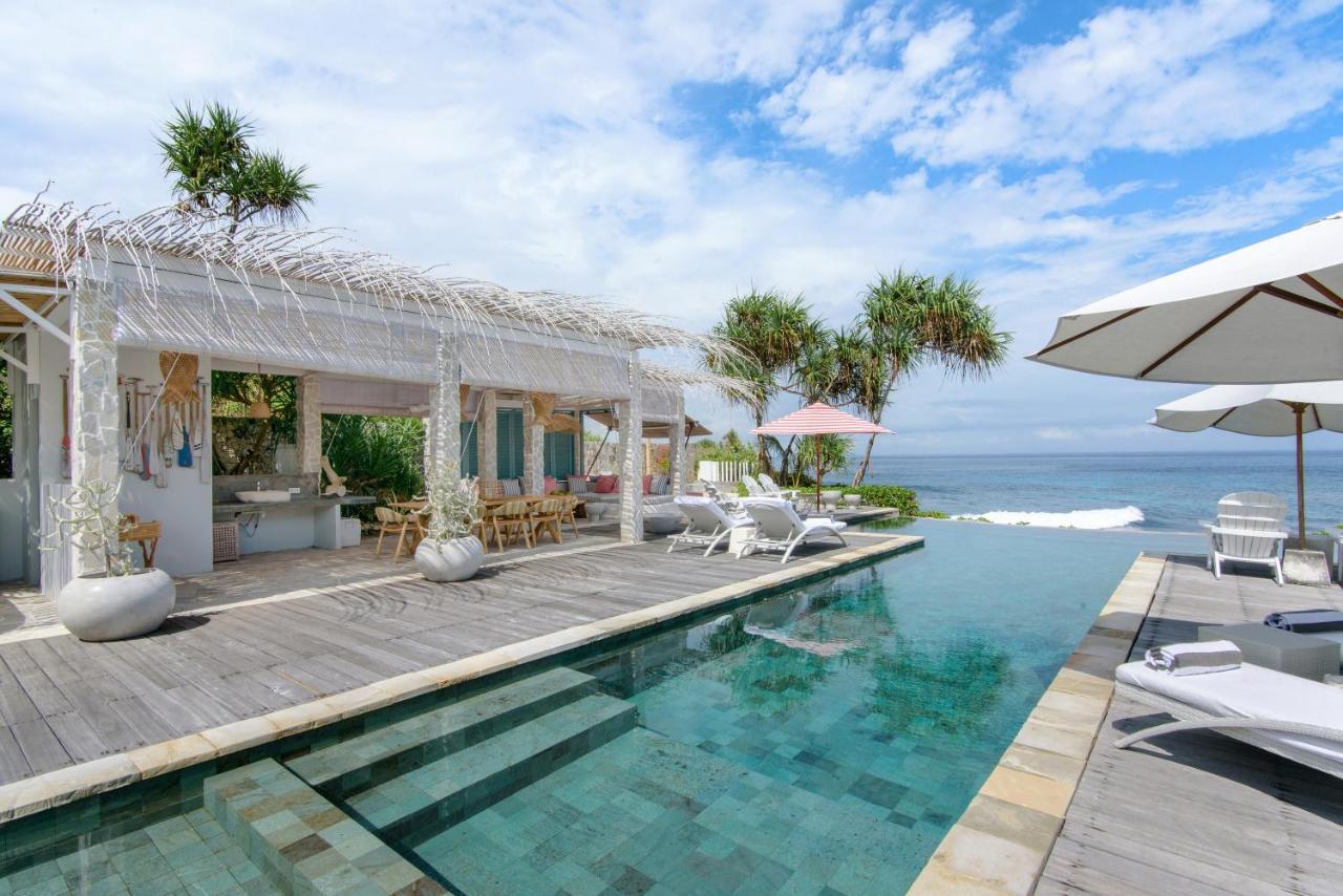 Driftwood Villas Lembongan Exterior photo