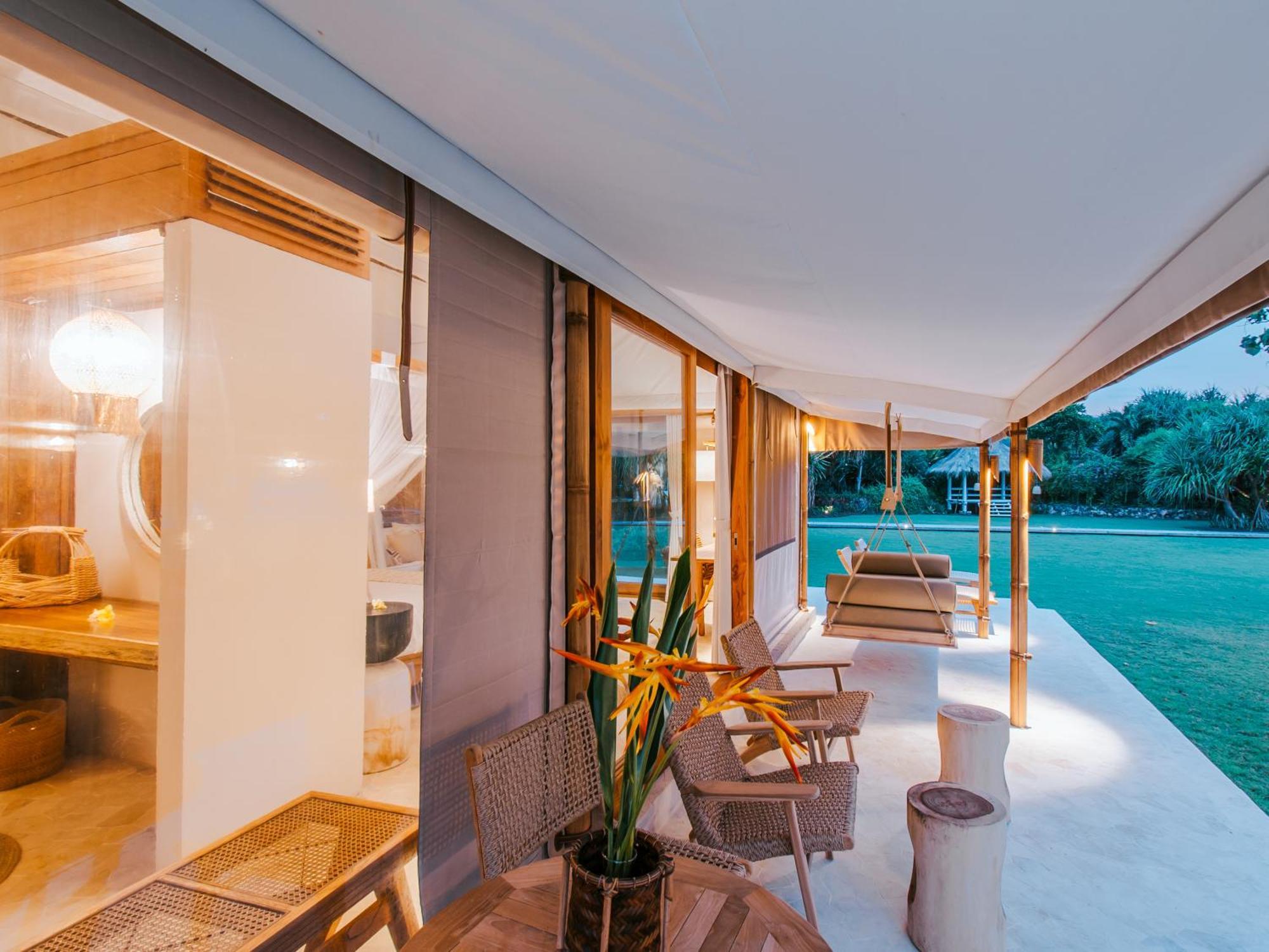 Driftwood Villas Lembongan Exterior photo