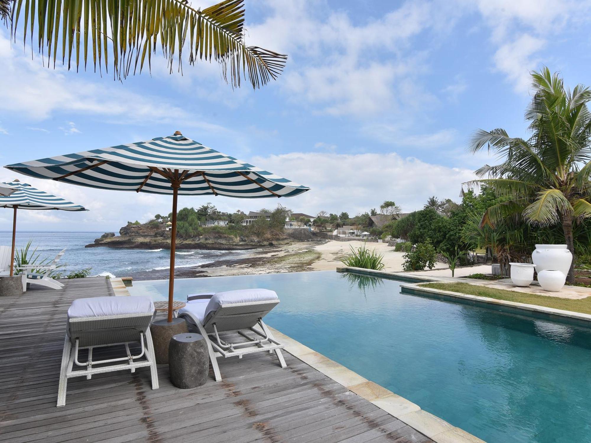 Driftwood Villas Lembongan Exterior photo