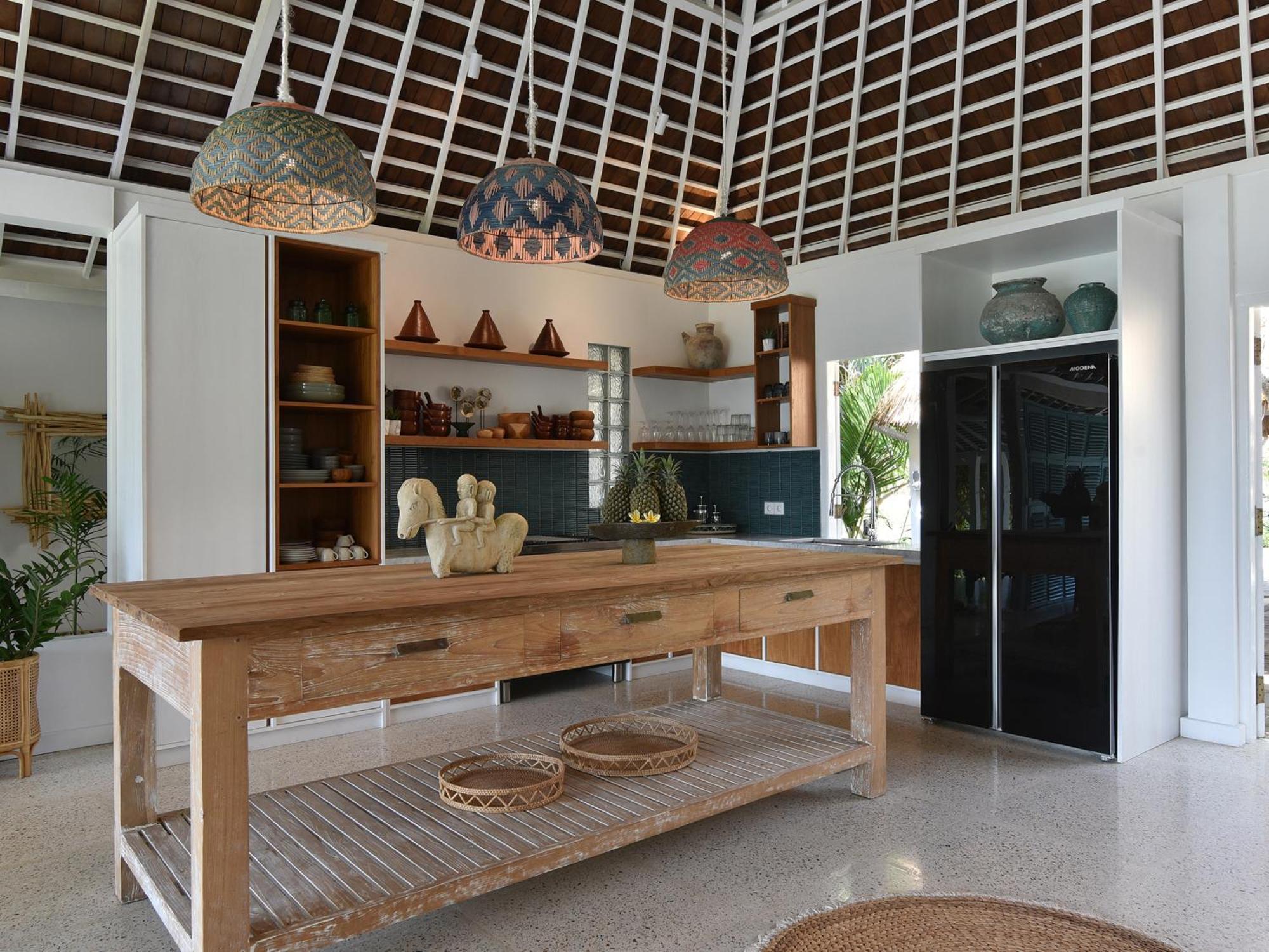 Driftwood Villas Lembongan Exterior photo
